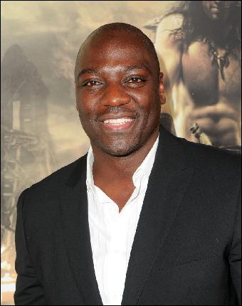 adewale-akinnuoye-agbaje-premiere-lionsgate-nz-zs-rlmx-581216452 (808x1024, 88 kБ...)